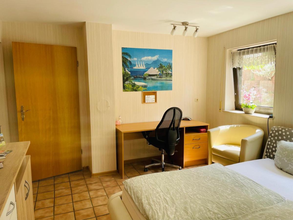 Privatunterkunft Mit Bad Und Kueche In Seenaehe Zulpich Exterior photo